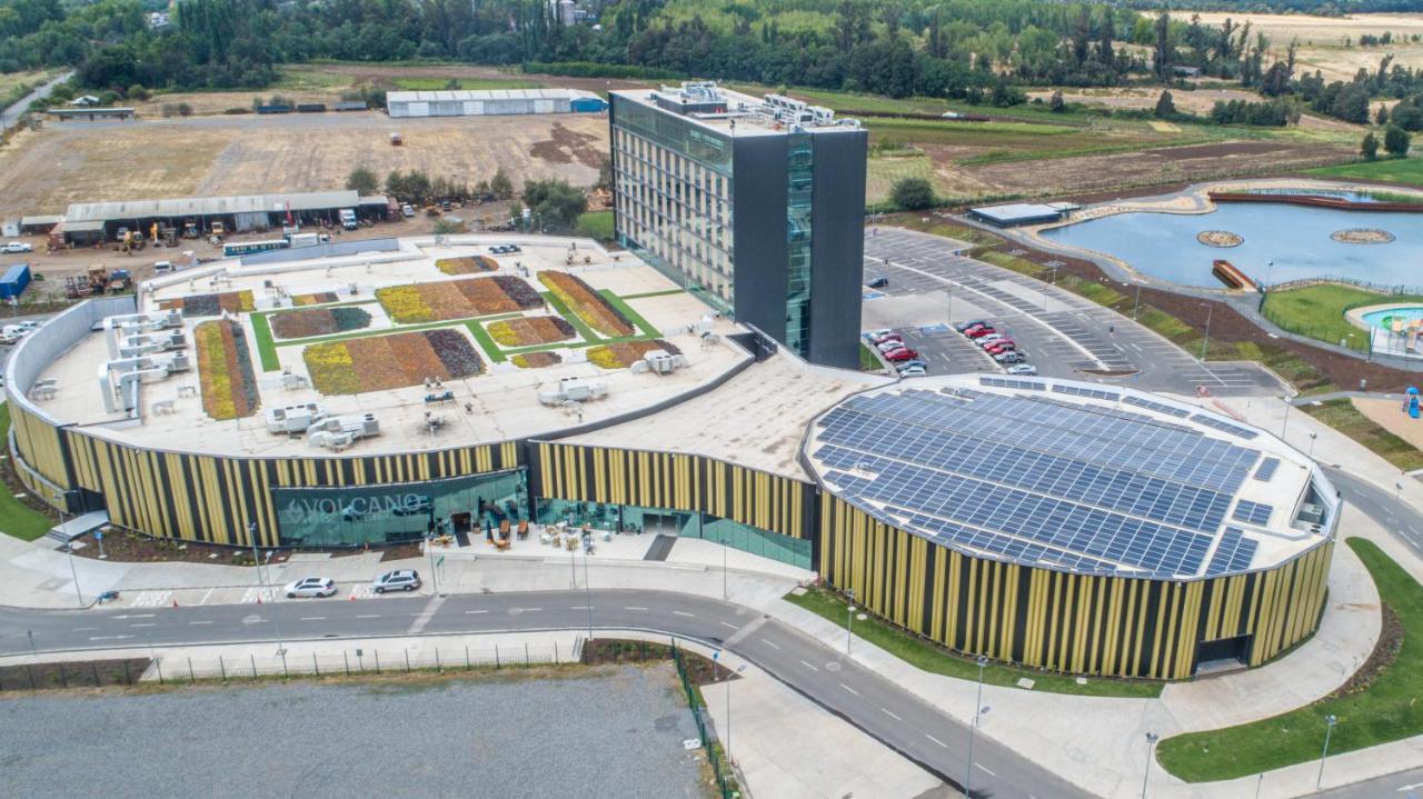 Mds Hotel Chillán Exterior photo Aerial view of the hospital